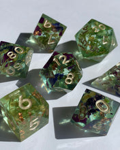 Load image into Gallery viewer, Evergarden 7-Piece Dice Set