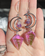 Load image into Gallery viewer, Circle of the Moon Druid D4 Earrings